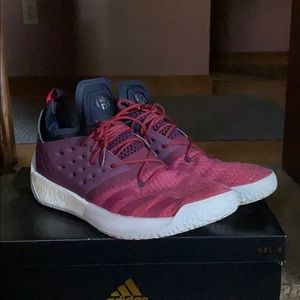 Harden’s new with box